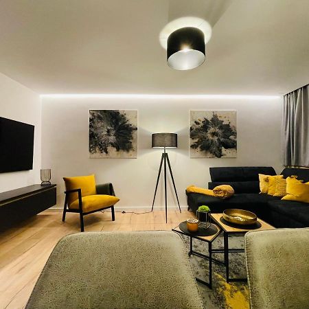 Apartman Ana ดารูวาร์ ภายนอก รูปภาพ