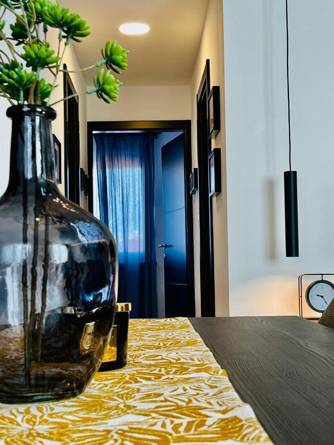 Apartman Ana ดารูวาร์ ภายนอก รูปภาพ