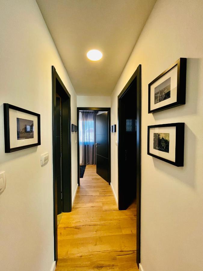 Apartman Ana ดารูวาร์ ภายนอก รูปภาพ