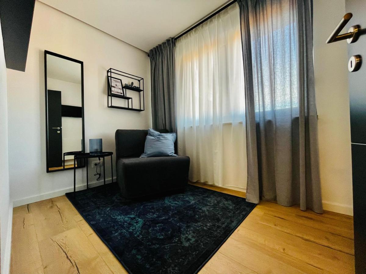 Apartman Ana ดารูวาร์ ภายนอก รูปภาพ