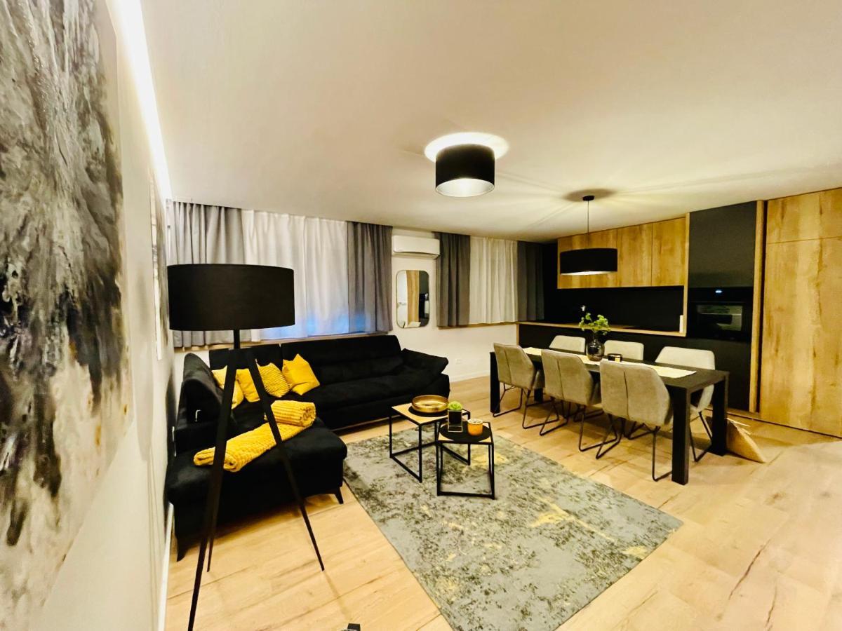 Apartman Ana ดารูวาร์ ภายนอก รูปภาพ